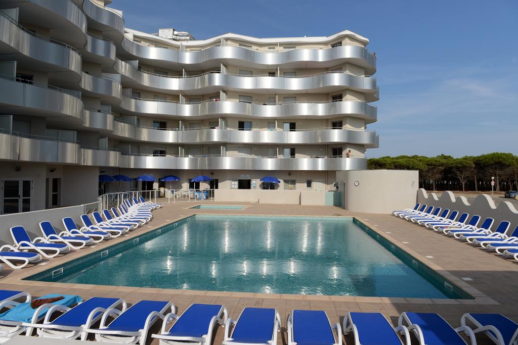 Residence Odalys Le Lotus Blanc Le Barcares Exterior photo